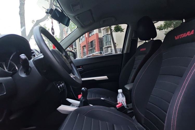 Used Suzuki Vitara 2016 1.6L Manual Two-Wheel Drive Entry-Level Trim Left Front Seat