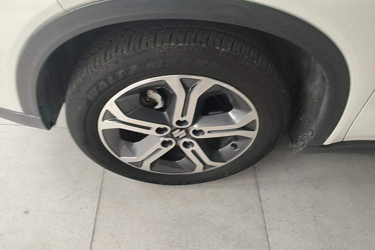 Used Suzuki Vitara 2016 1.4T Automatic 4x4 Flagship Model Left Front Wheel Hub