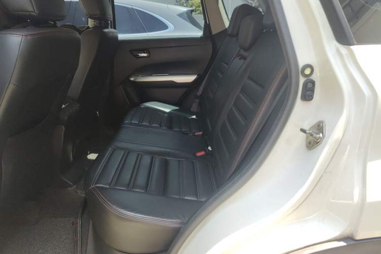 Used Suzuki Vitara 2016 1.4T Automatic Two-Wheel Drive Luxury Version Left Rear Seat
