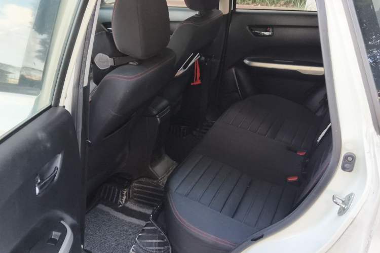 Used Suzuki Vitara 2016 1.4T Automatic All-Wheel Drive Leading Version Left Rear Seat
