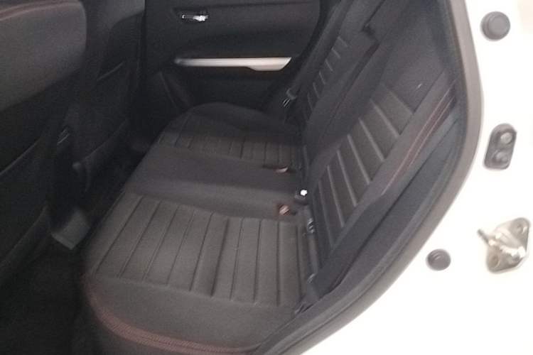 Used Suzuki Vitara 2016 1.4T Manual Two-Wheel-Drive Elite Model Left Rear Seat