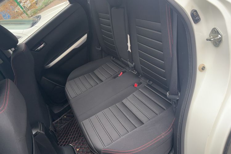 Used Suzuki Vitara 2016 1.4T Manual Two-Wheel-Drive Elite Model Left Rear Seat