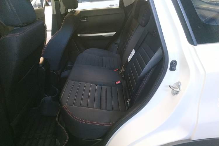 Used Suzuki Vitara 2016 1.6L Manual Two-Wheel Drive Entry-Level Trim Left Rear Seat