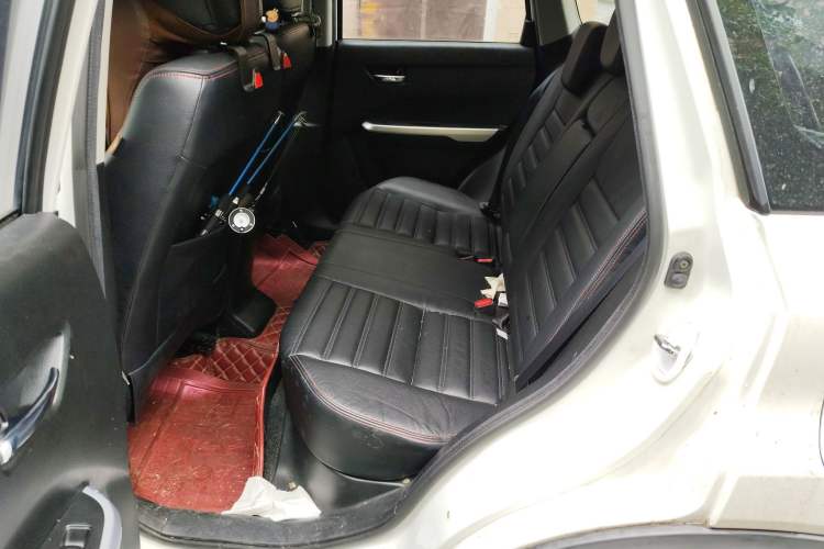 Used Suzuki Vitara 2016 1.4T Automatic Two-Wheel Drive Luxury Version Left Rear Seat