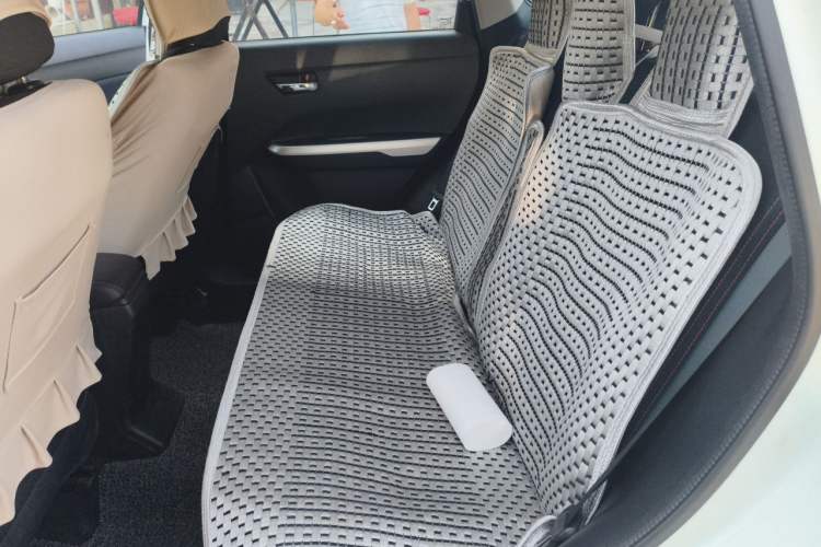 Used Suzuki Vitara 2016 1.4T Automatic Two-Wheel Drive Elite Model Left Rear Seat