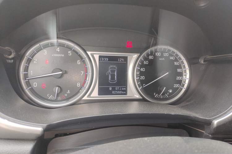 Used Suzuki Vitara 2016 1.6L Manual Two-Wheel Drive Entry-Level Trim Odometer Close Up