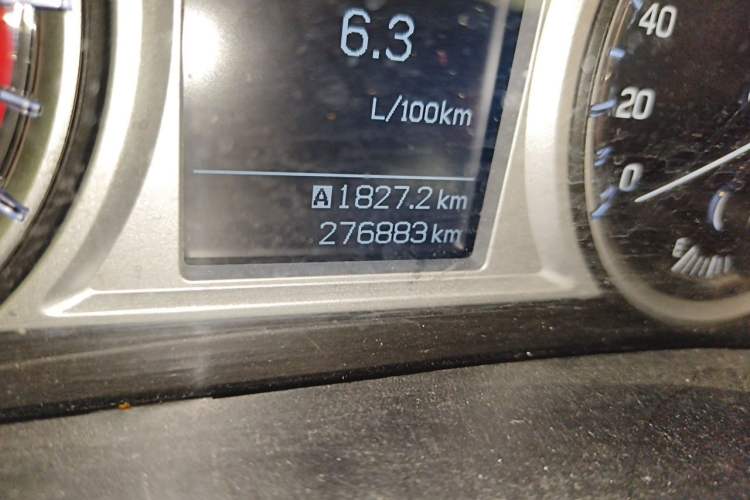 Used Suzuki Vitara 2016 1.6L Manual Two-Wheel Drive Entry-Level Trim Odometer Close Up