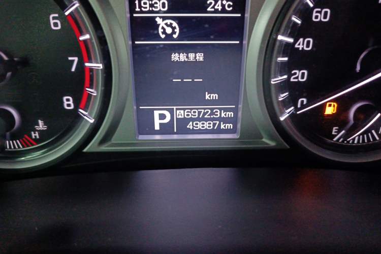 Used Suzuki Vitara 2016 1.4T Automatic Two-Wheel Drive Luxury Version Odometer Close Up