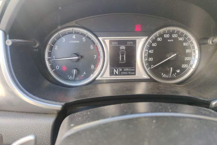 Used Suzuki Vitara 2016 1.4T Automatic Two-Wheel Drive Luxury Version Odometer Close Up
