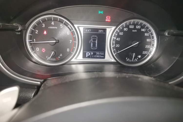 Used Suzuki Vitara 2016 1.4T Automatic Two-Wheel Drive Luxury Version Odometer Close Up