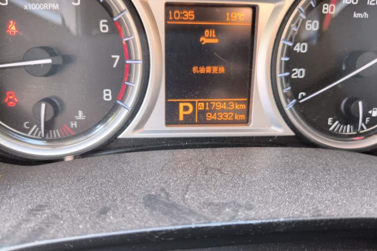 Used Suzuki Vitara 2016 1.4T Automatic Two-Wheel Drive Luxury Version Odometer Close Up