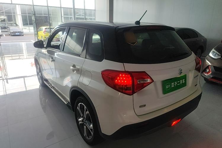 Used Suzuki Vitara 2016 1.4T Manual Two-Wheel Drive Luxury Model Rear Left 45 Deg