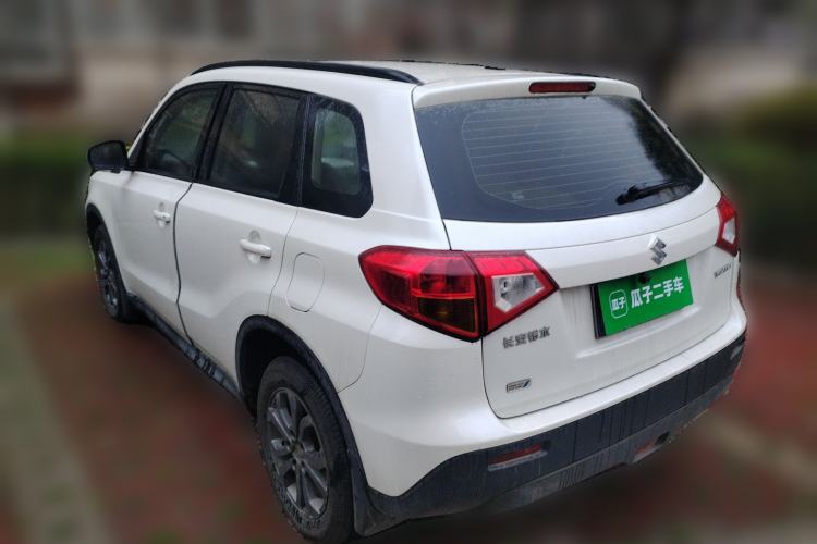 Used Suzuki Vitara 2016 1.6L Manual Two-Wheel Drive Entry-Level Trim Rear Left 45 Deg