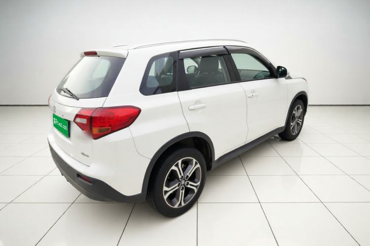 Used Suzuki Vitara 2016 1.4T Manual Two-Wheel Drive Luxury Model Rear Right 45 Deg