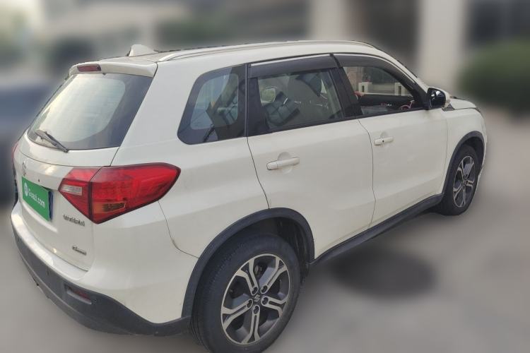 Used Suzuki Vitara 2016 1.4T Manual Two-Wheel Drive Luxury Model Rear Right 45 Deg