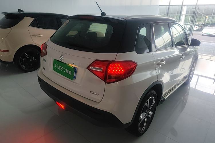 Used Suzuki Vitara 2016 1.4T Manual Two-Wheel Drive Luxury Model Rear Right 45 Deg