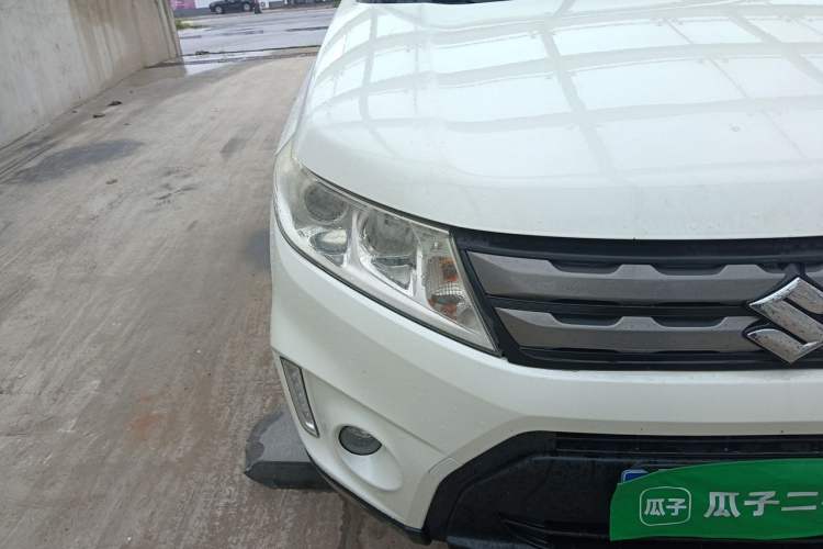 Used Suzuki Vitara 2016 1.4T Automatic Two-Wheel Drive Elite Model Right Front Headlight