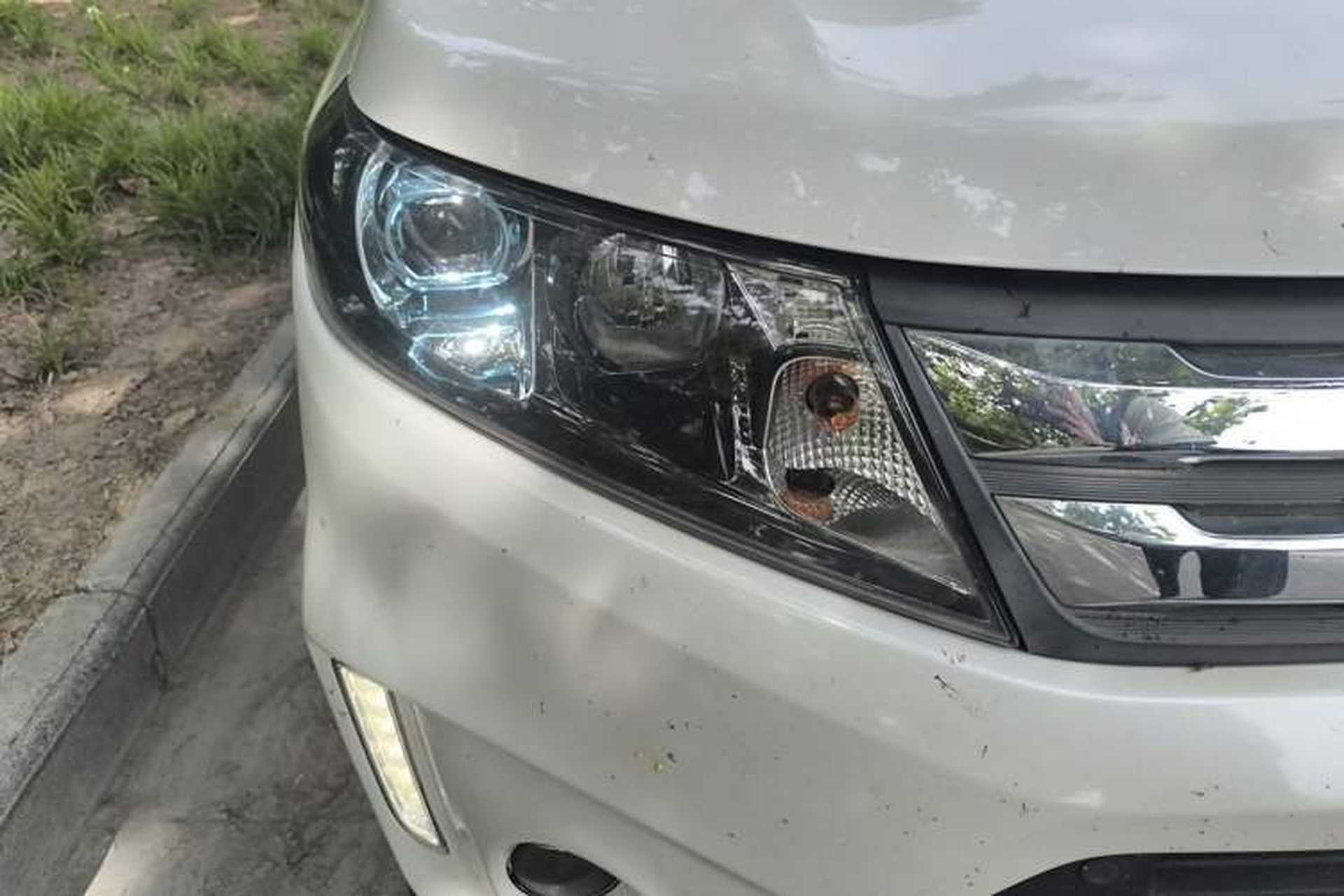 Used Suzuki Vitara 2016 1.4T Automatic Two-Wheel Drive Luxury Version Right Front Headlight
