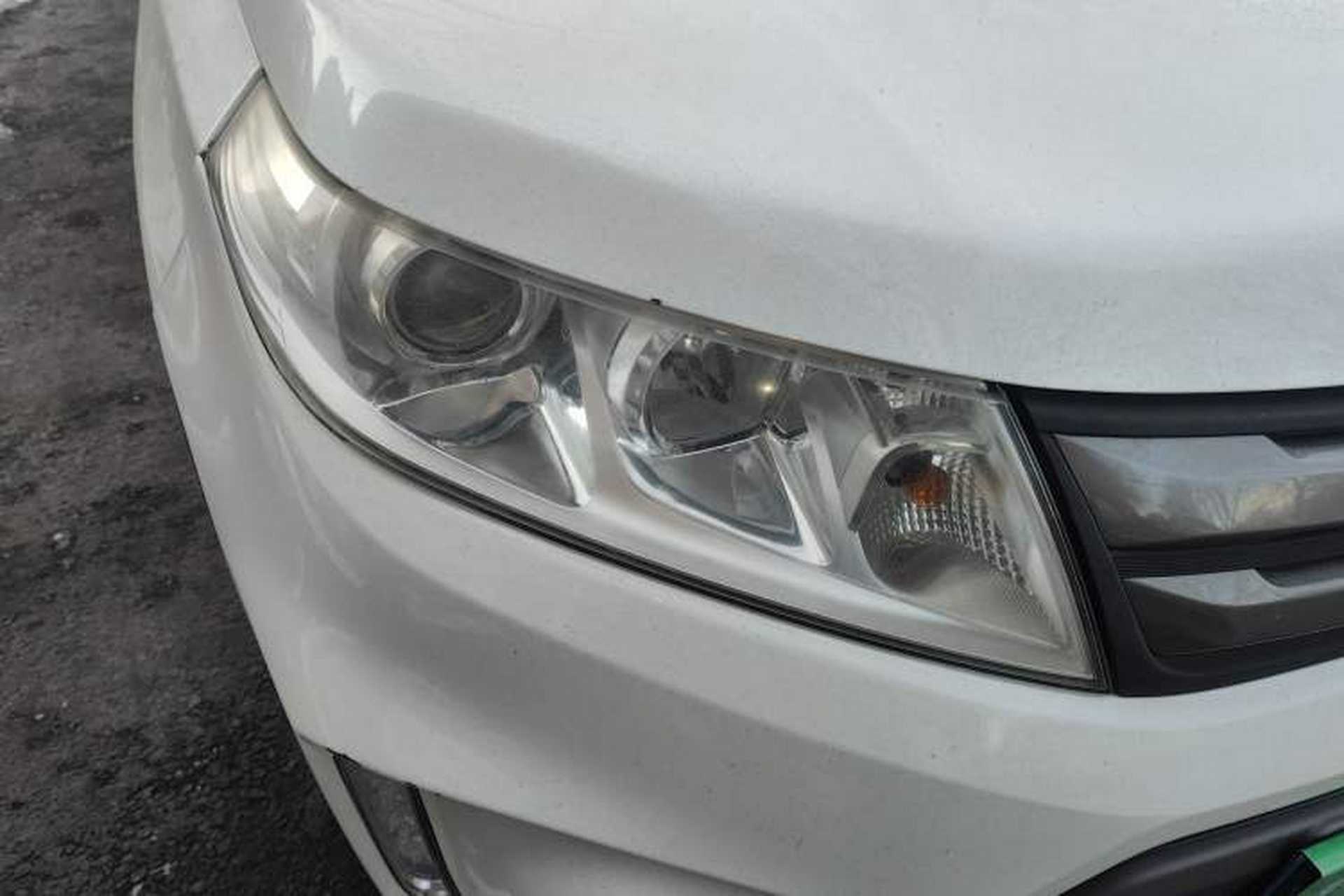 Used Suzuki Vitara 2016 1.4T Automatic All-Wheel Drive Leading Version Right Front Headlight