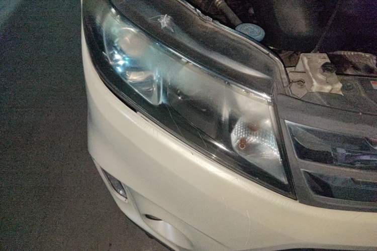 Used Suzuki Vitara 2016 1.4T Automatic Two-Wheel Drive Luxury Version Right Front Headlight