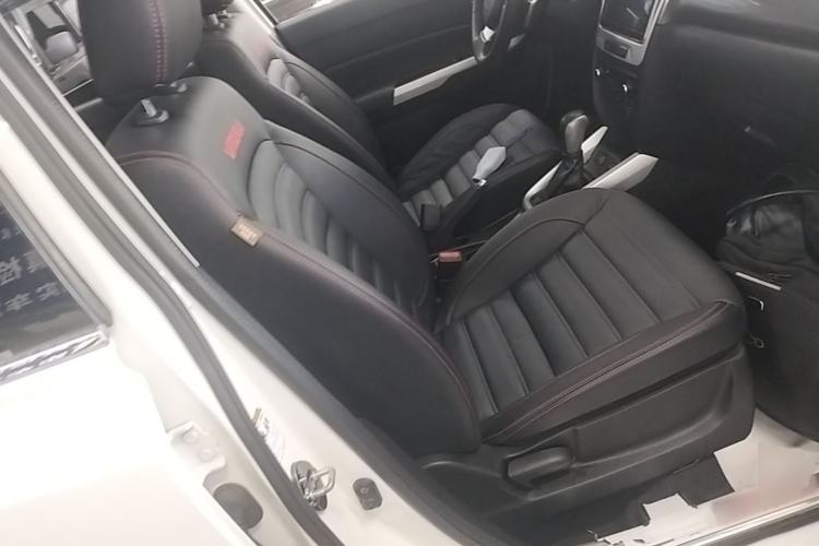Used Suzuki Vitara 2016 1.4T Automatic 4x4 Flagship Model Right Front Seat