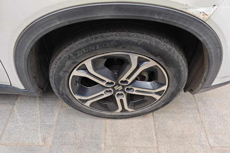 Used Suzuki Vitara 2016 1.4T Automatic 4x4 Flagship Model Right Front Wheel Hub