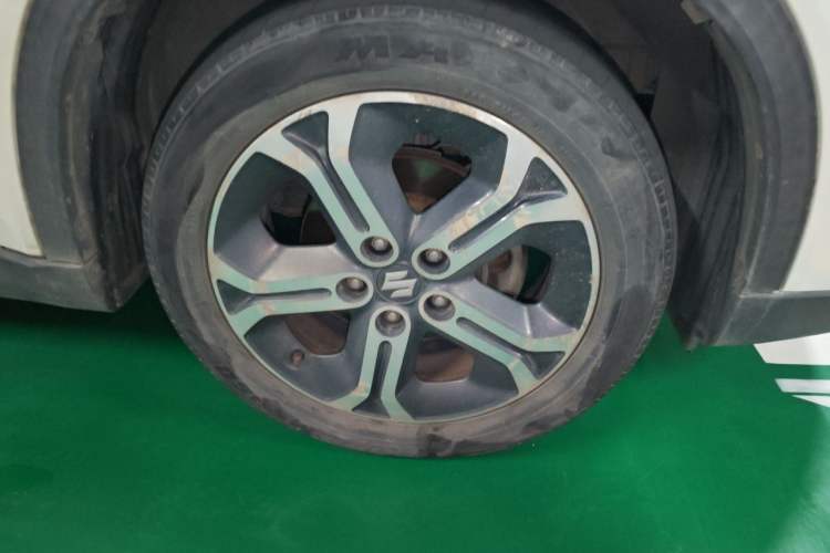 Used Suzuki Vitara 2016 1.4T Automatic 4x4 Flagship Model Right Front Wheel Hub