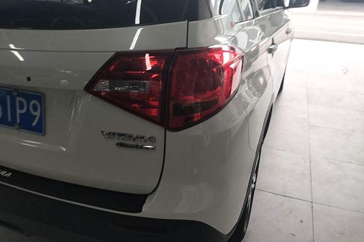 Used Suzuki Vitara 2016 1.4T Automatic 4x4 Flagship Model Right Rear Taillight