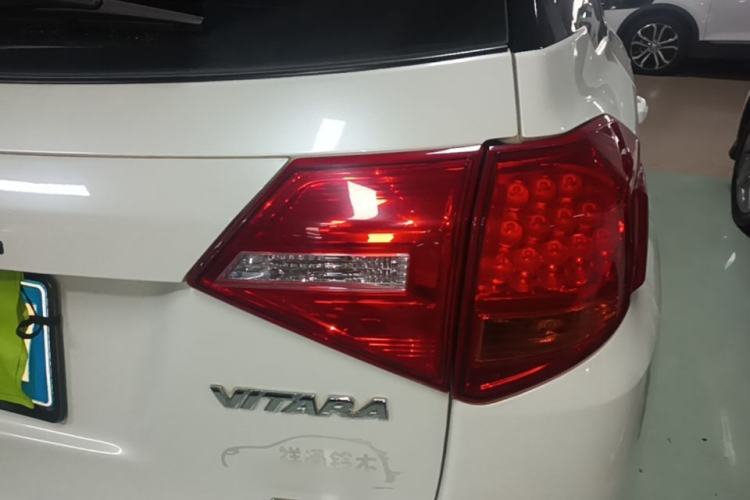 Used Suzuki Vitara 2016 1.4T Automatic Two-Wheel Drive Luxury Version Right Rear Taillight