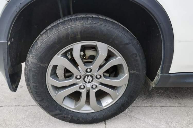 Used Suzuki Vitara 2016 1.6L Manual Two-Wheel Drive Entry-Level Trim Right Rear Wheel Hub