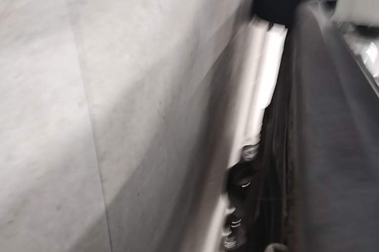 Used Suzuki Vitara 2016 1.4T Automatic All-Wheel Drive Leading Version Right Side Sill