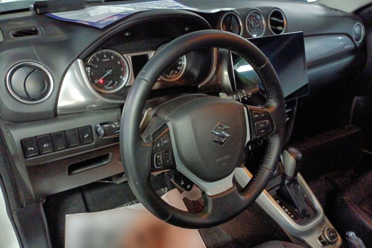 Used Suzuki Vitara 2016 1.4T Automatic 4x4 Flagship Model Steering Wheel