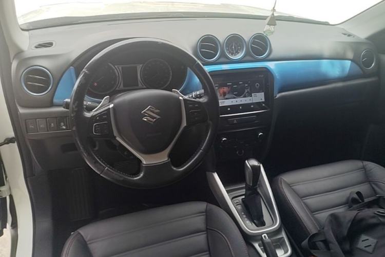Used Suzuki Vitara 2016 1.4T Automatic Two-Wheel Drive Luxury Version Steering Wheel