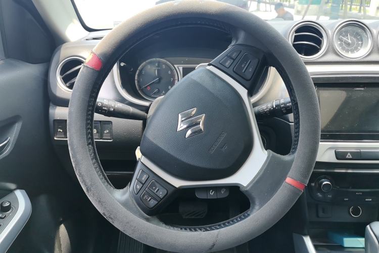 Used Suzuki Vitara 2016 1.4T Automatic 4x4 Flagship Model Steering Wheel