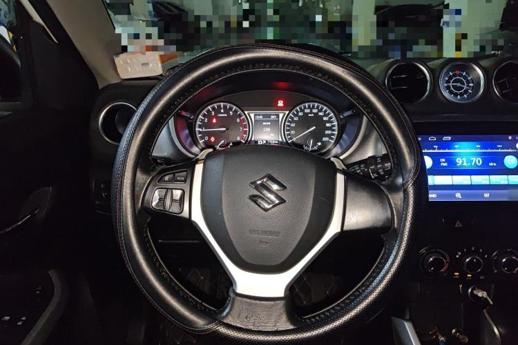 Used Suzuki Vitara 2016 1.4T Automatic Two-Wheel Drive Elite Model Steering Wheel