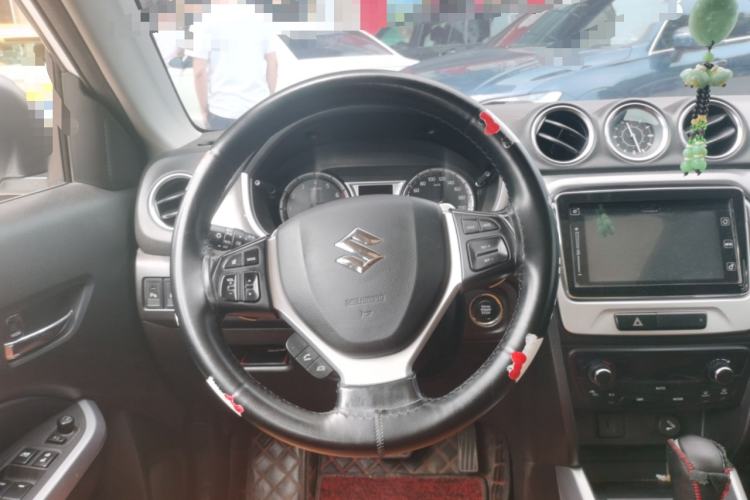 Used Suzuki Vitara 2016 1.4T Automatic 4x4 Flagship Model Steering Wheel