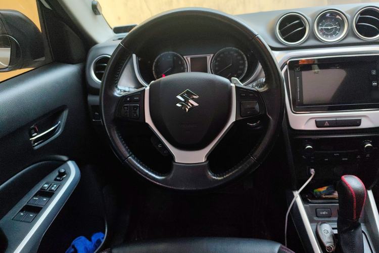 Used Suzuki Vitara 2016 1.4T Automatic 4x4 Flagship Model Steering Wheel