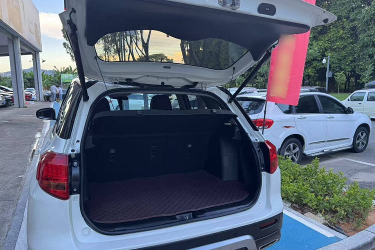 Used Suzuki Vitara 2016 1.4T Automatic 4x4 Flagship Model Trunk