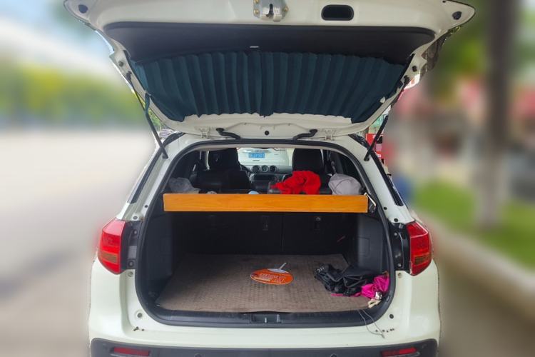 Used Suzuki Vitara 2016 1.4T Manual Two-Wheel Drive Luxury Model Trunk