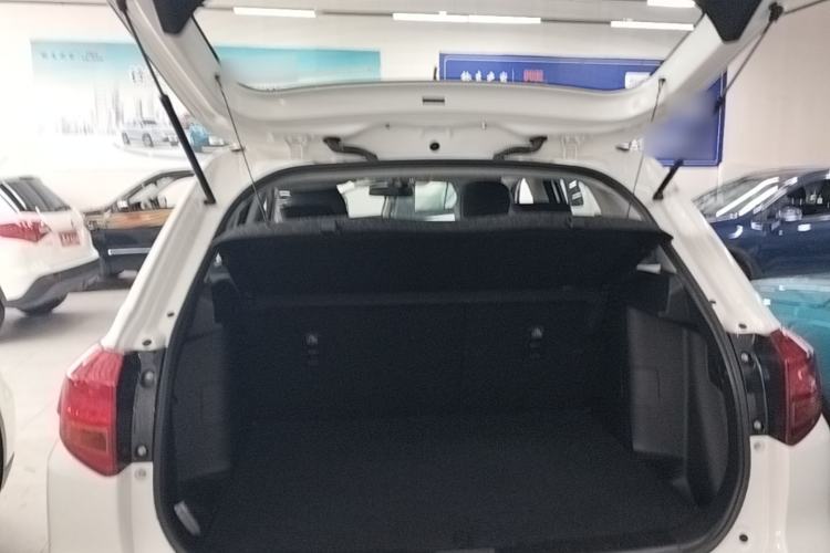 Used Suzuki Vitara 2016 1.4T Automatic 4x4 Flagship Model Trunk