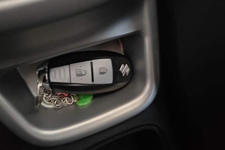 Used Suzuki Vitara 2016 1.4T Automatic Two-Wheel Drive Elite Model Vehicle Key