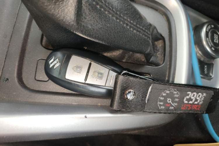 Used Suzuki Vitara 2016 1.4T Automatic All-Wheel-Drive Elite Model Vehicle Key