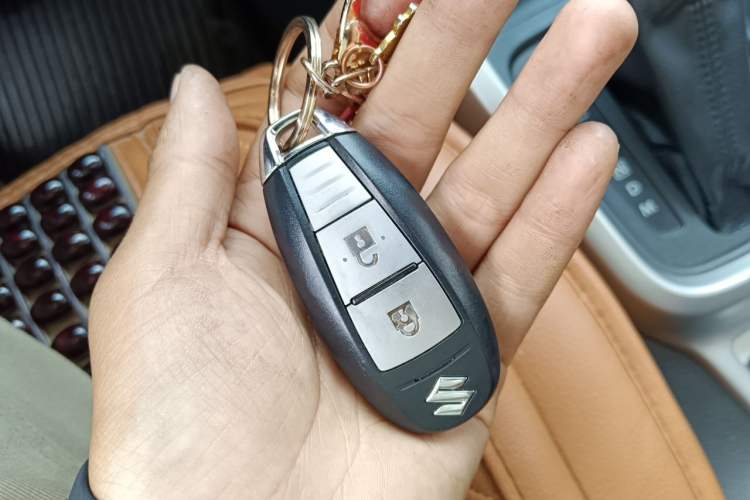 Used Suzuki Vitara 2016 1.4T Automatic Two-Wheel Drive Luxury Version Vehicle Key