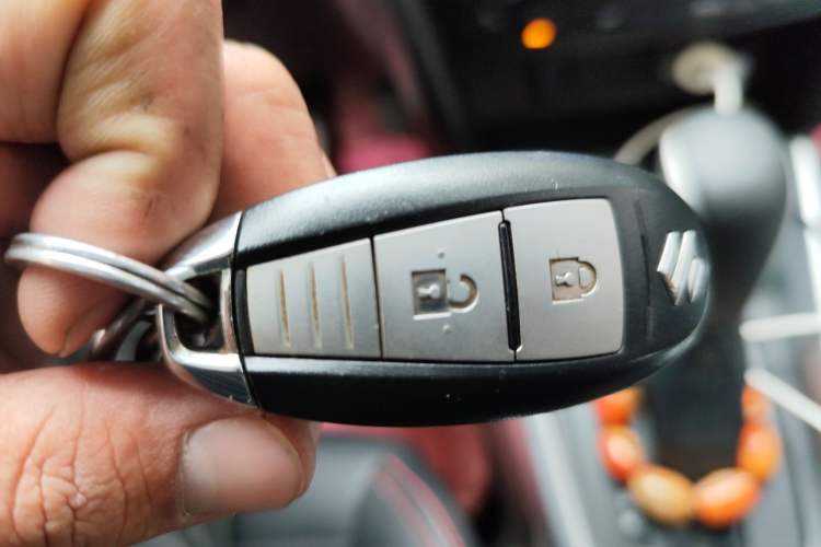 Used Suzuki Vitara 2016 1.4T Automatic Two-Wheel Drive Luxury Version Vehicle Key