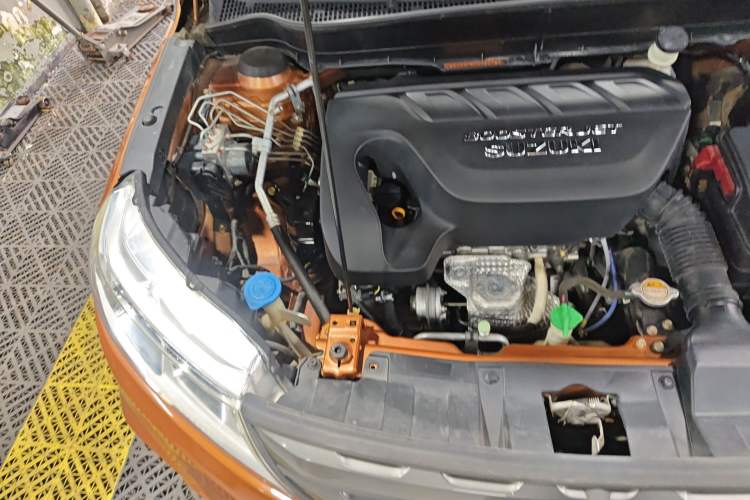 Used Suzuki Vitara 2016 1.4T Automatic Two-Wheel Drive Elite Model Engine Bay Right