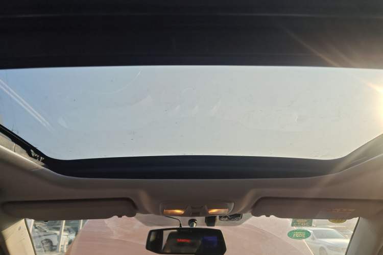 Used Suzuki Vitara 2016 1.4T Automatic 4x4 Flagship Model Headliner