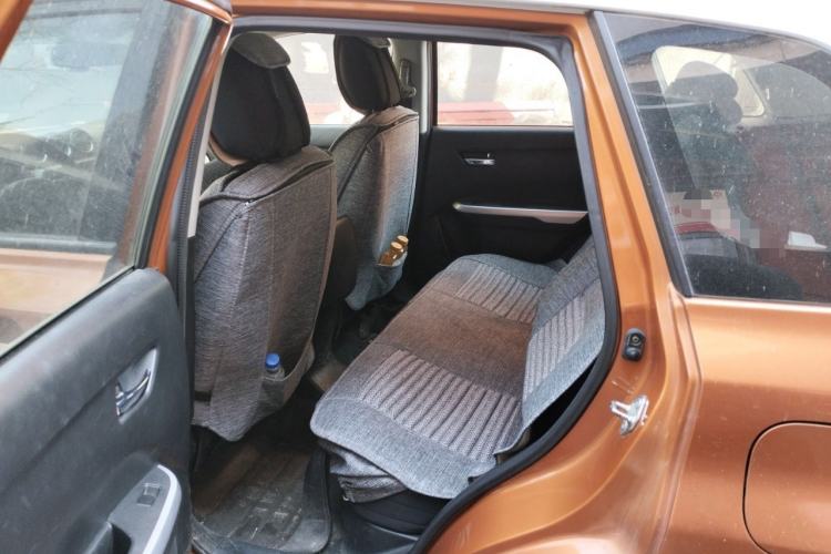 Used Suzuki Vitara 2016 1.4T Automatic Two-Wheel Drive Elite Model Interior 4