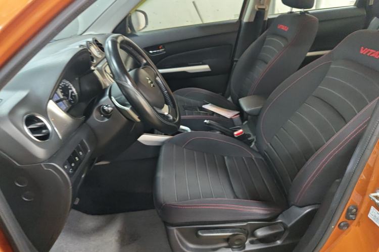 Used Suzuki Vitara 2016 1.4T Automatic Two-Wheel Drive Elite Model Left Front Seat