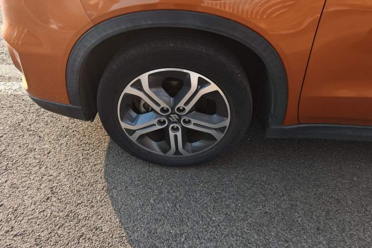 Used Suzuki Vitara 2016 1.4T Automatic 4x4 Flagship Model Left Front Wheel Hub