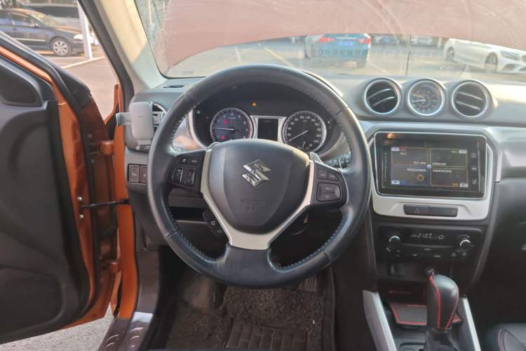 Used Suzuki Vitara 2016 1.4T Automatic 4x4 Flagship Model Steering Wheel